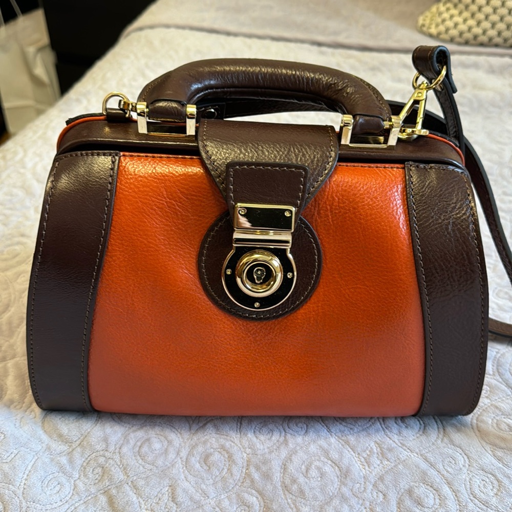 Divina Firenze Italian Leather Handbag
